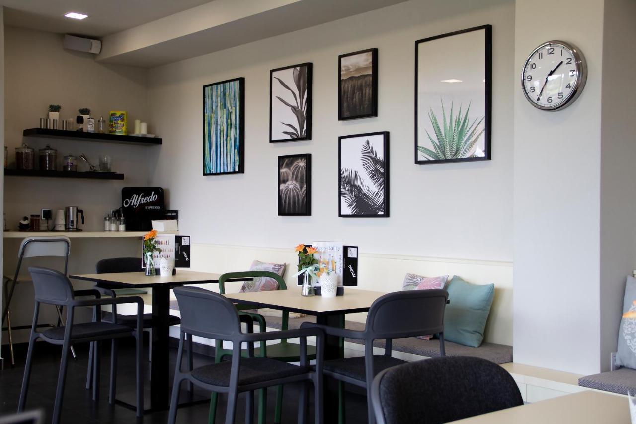 Penzion Cafe Na Svahu Cheb Kültér fotó